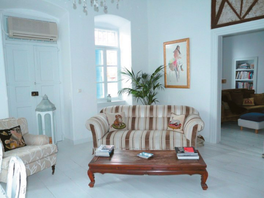 Καρλ Φον Φiρστενμπεργκ: Στο σφυρί η βίλα του πρίγκιπα στη Μύκονο