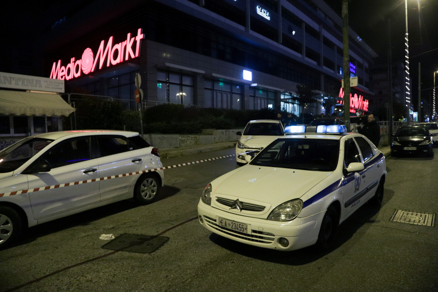 Καλλιθέα: Ολονύχτιος συναγερμός μετά από διαρροή αερίου σε πολυκατοικία