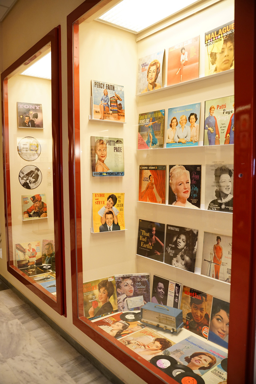 «CANVAS»: Η μεγαλύτερη έκθεση βινυλίου στο Αγρίνιο