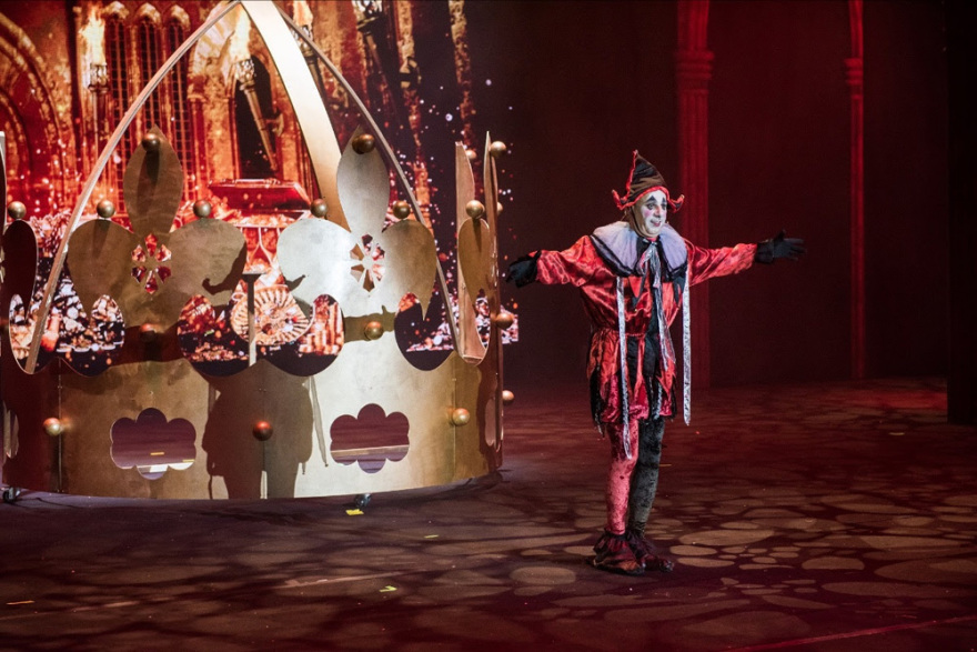 Φρικαντέλα του Ευγενίου Τριβιζά: Η μάγισσα που μισούσε τα κάλαντα