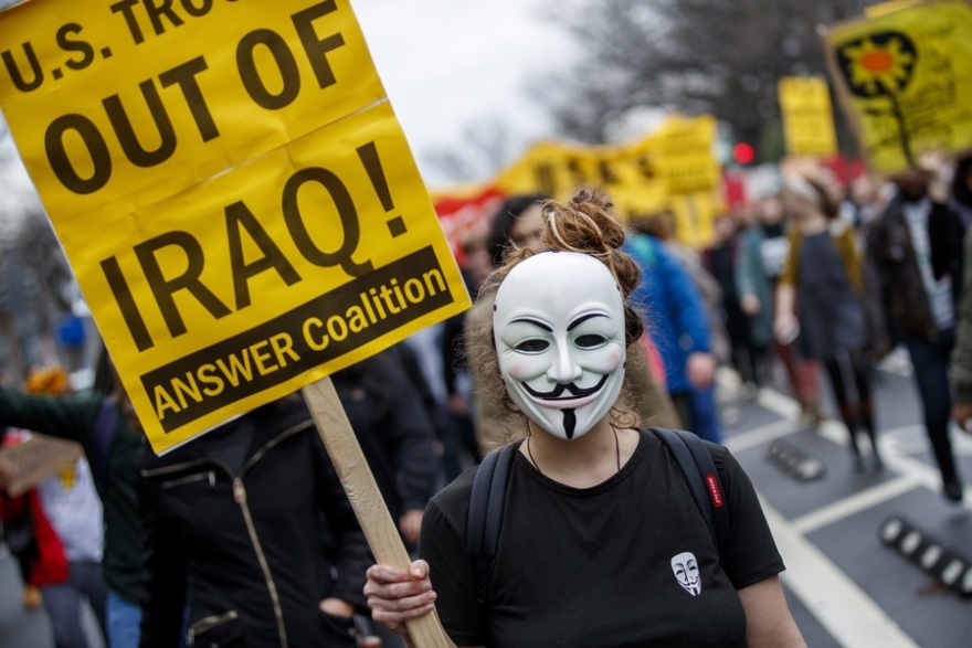 ΗΠΑ: Αντιπολεμικές διαδηλώσεις σε Ουάσινγκτον, Νέα Υόρκη και άλλες 70 πόλεις!