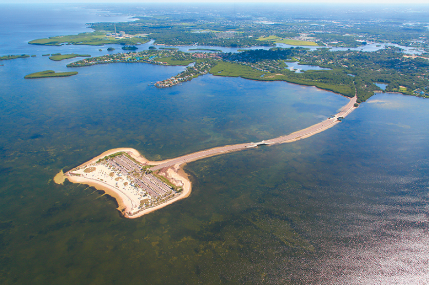O Mητσοτάκης στο Τάρπον Σπρινγκς - Επίσκεψη πρωθυπουργού 100 χρόνια μετά τον Βενιζέλο