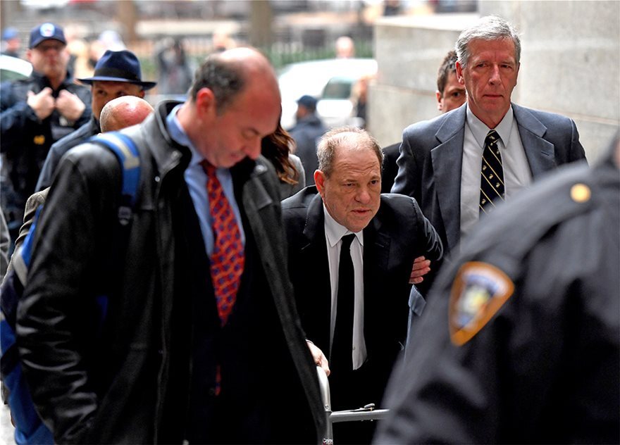 Δίκη Γουάινσταϊν: Με «π» ο άλλοτε πανίσχυρος παραγωγός - Νέες κατηγορίες σε βάρος του για σεξουαλική επίθεση