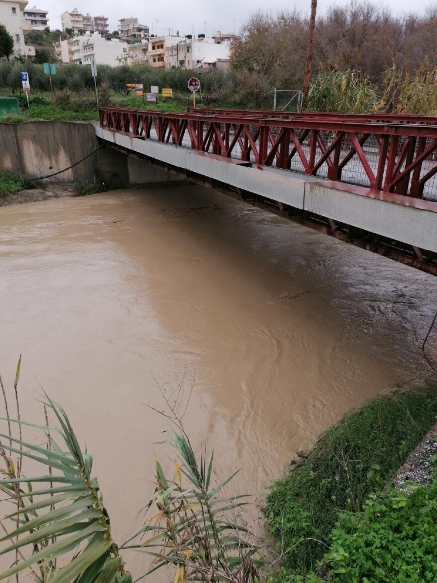 Κακοκαιρία «Ηφαιστίων»: Τι πρέπει να ξέρεις για τον καιρό τις επόμενες ώρες - Δείτε χάρτες