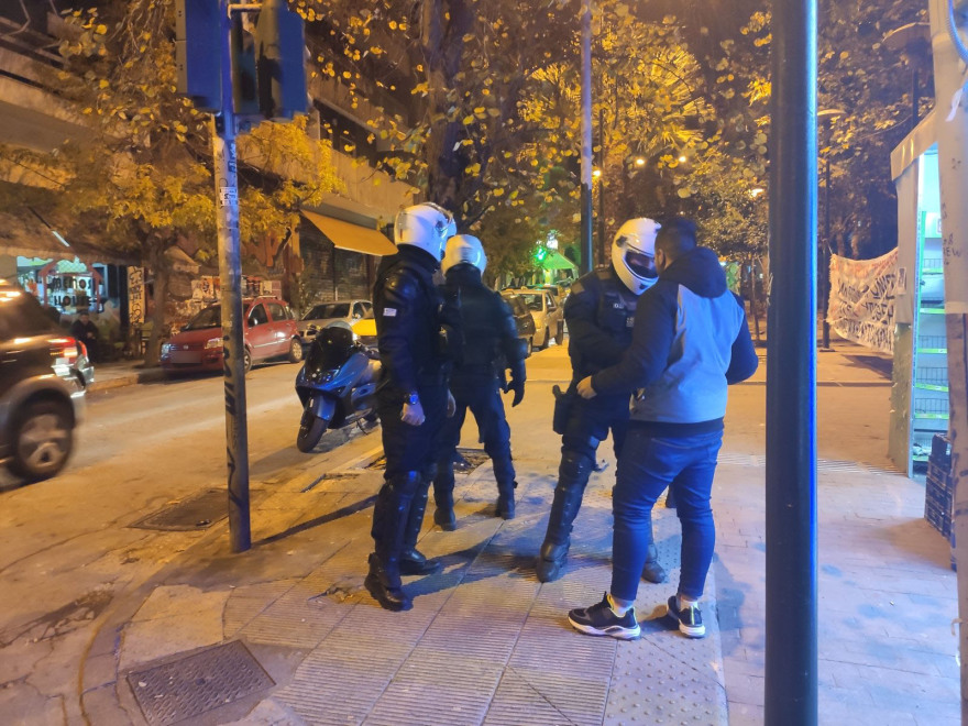 Εξάρχεια: Πέντε συλλήψεις σε αστυνομική επιχείρηση 