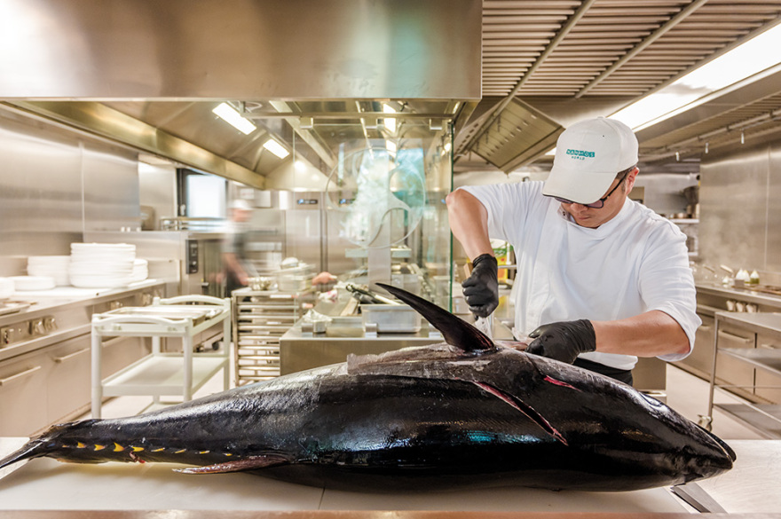 Nammos Dubai:  Η Ψαρού πήγε στα Εμιράτα