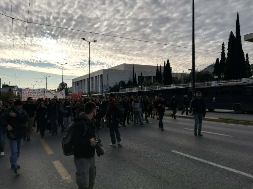 Αντιπολεμική πορεία στο κέντρο την Αθήνας 