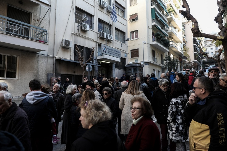 Εξάρχεια: Συγκέντρωση διαμαρτυρίας των κατοίκων στο Αστυνομικό Τμήμα 