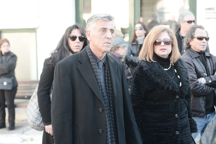 Έρρικα Μπρόγιερ: Θλίψη στο «τελευταίο αντίο» στο Νεκροταφείο Ζωγράφου