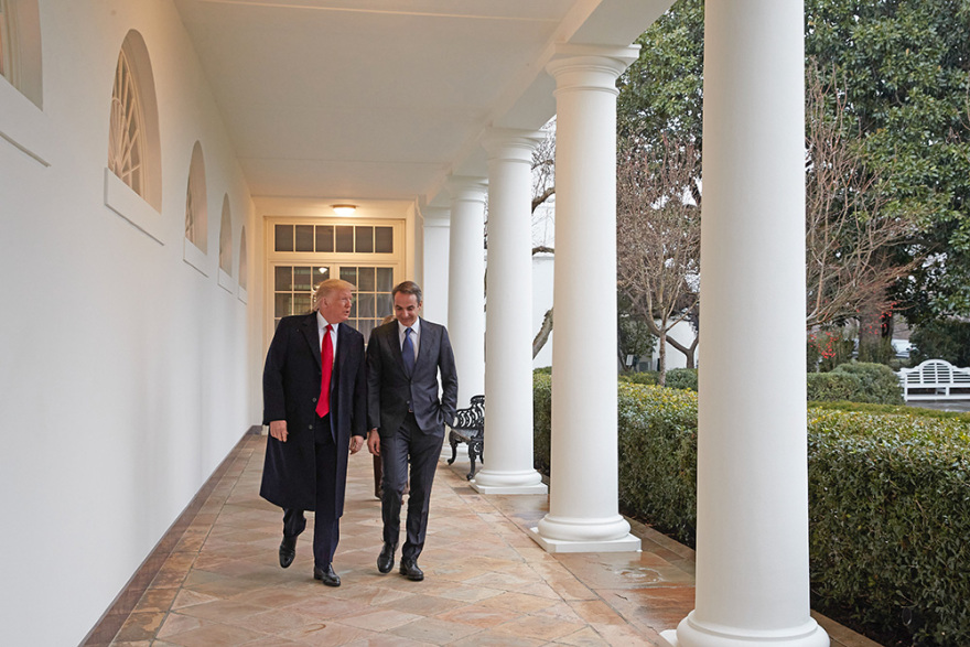 Ο Μητσοτάκης στον Λευκό Οίκο: Κόκκινες γραμμές στο οβάλ γραφείο