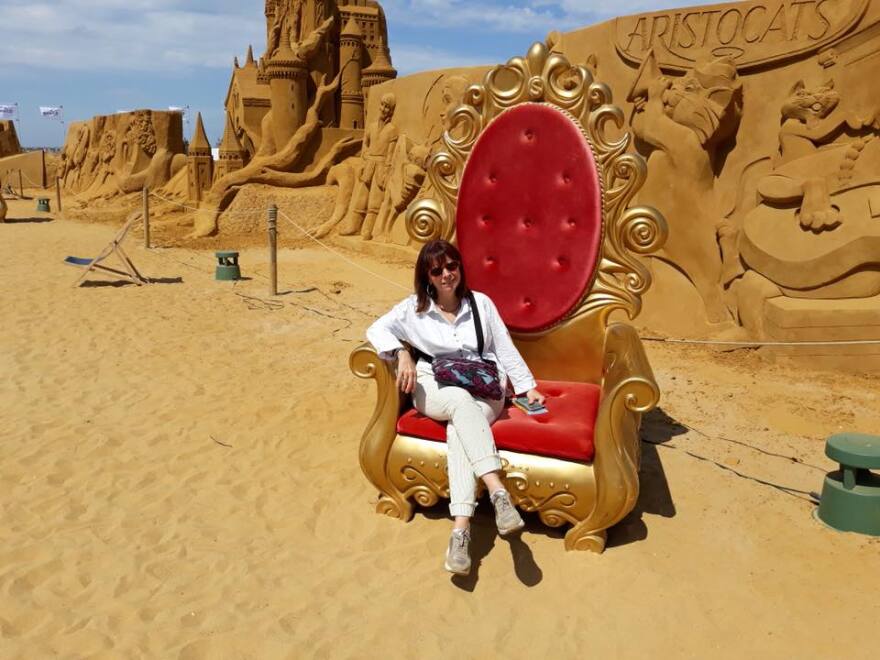 Αικατερίνη Σακελλαροπούλου: Η προτεινόμενη Πρόεδρος της Δημοκρατίας μέσα από το προφίλ της στο facebook