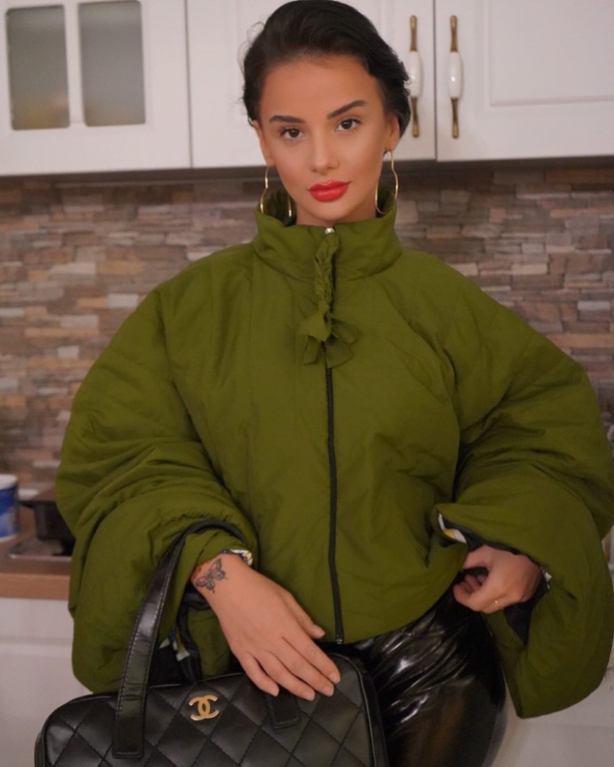 Sin Boy: Η ερωτική εξομολόγηση στην κοπέλα του 