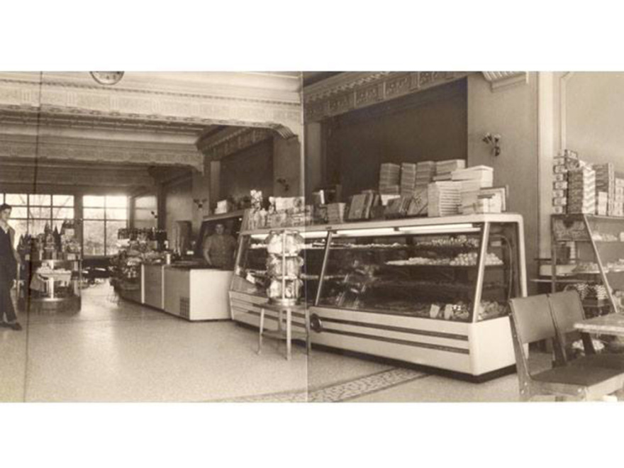 Έφυγε από τη ζωή ο Βασίλης Βάρσος, του θρυλικού ζαχαροπλαστείου στην Κηφισιά