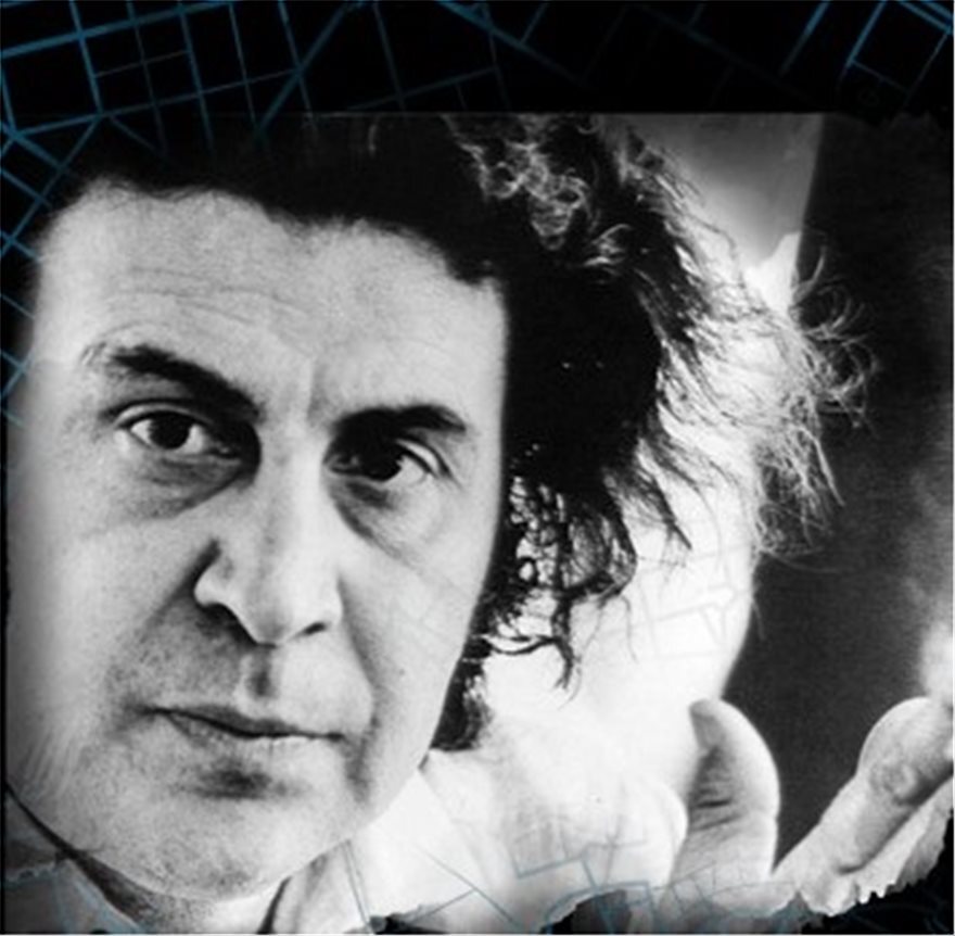 Γιάννης Κότσιρας στο protothema.gr: Χανόμαστε κι έχουμε ανάγκη υπενθύμισης της ταυτότητάς μας