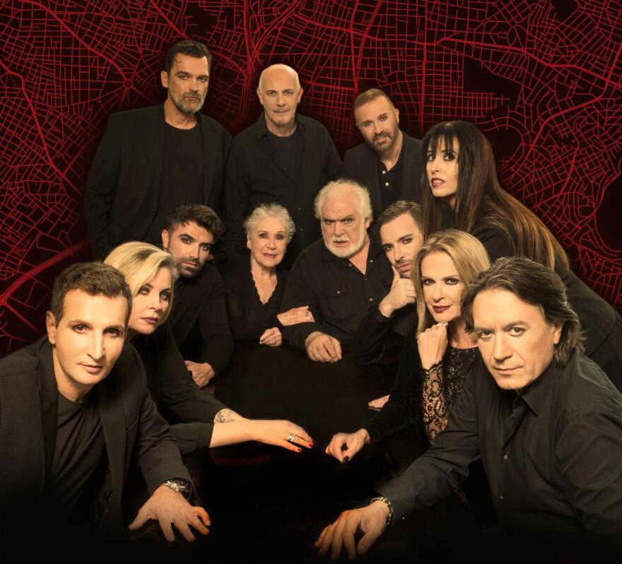 Γιάννης Κότσιρας στο protothema.gr: Χανόμαστε κι έχουμε ανάγκη υπενθύμισης της ταυτότητάς μας