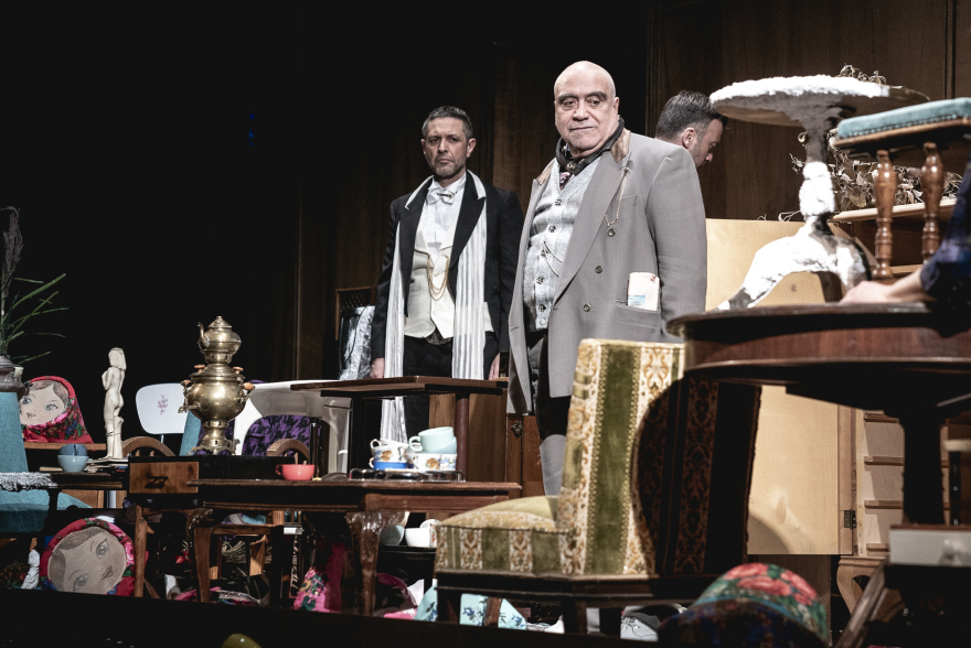 Καρυοφυλλιά Καραμπέτη, Αθηνά Μαξίμου, Μαρία Κεχαγιόγλου: Οι «Τρεις Αδελφές» ανεβαίνουν στο Θέατρο «Βεάκη»