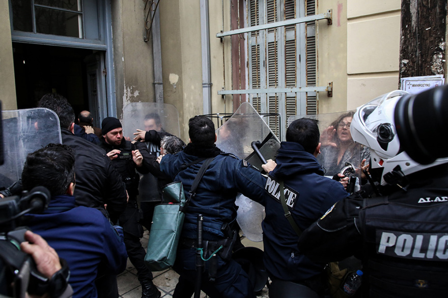 Έγκλημα στις Μοίρες: Πήγαν να λιντσάρουν τον δράστη - Το ξέσπασμα της κόρης του θύματος