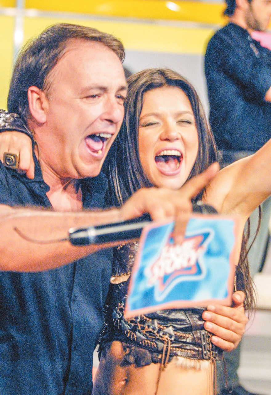 Ανδρέας Μικρούτσικος: Μια ζωή στο κόκκινο