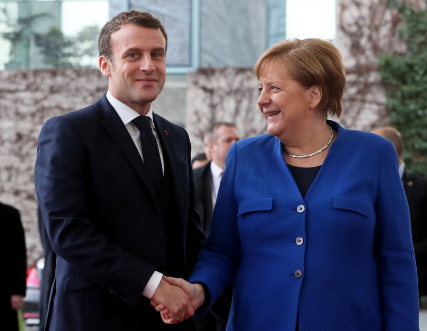 Διάσκεψη για τη Λιβύη: Παζάρι για το πετρέλαιο - Συνάντηση Ερντογάν-Πούτιν