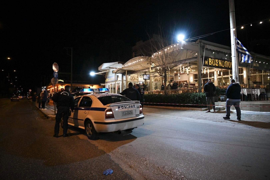 Θρίλερ στη Βάρη: Φωτογραφίες από το σημείο όπου έγινε η εν ψυχρώ εκτέλεση των δύο αλλοδαπών 