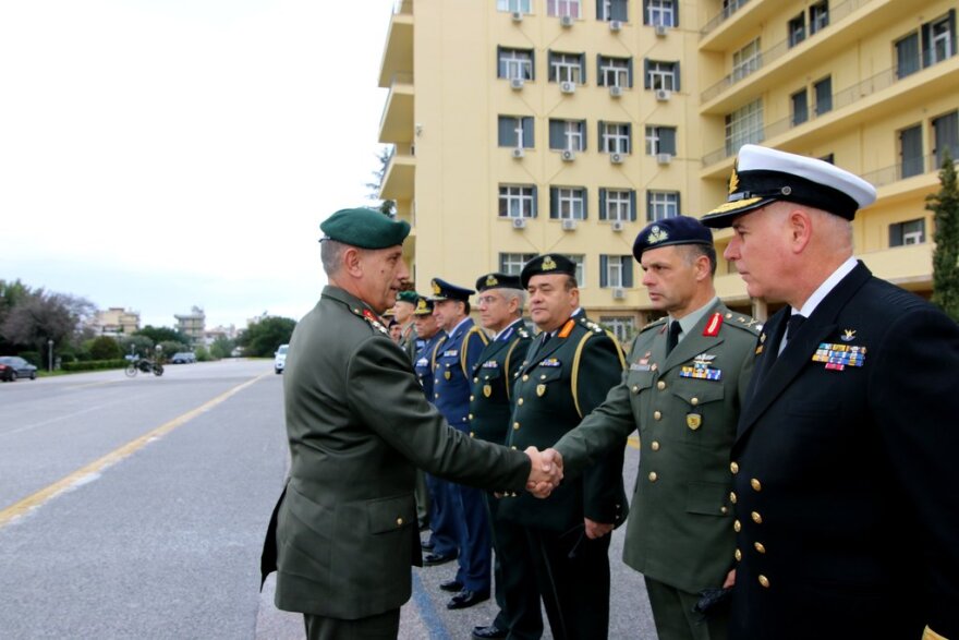Η επίσημη υποδοχή του νέου Αρχηγού ΓΕΕΘΑ στο στρατόπεδο Παπάγου 