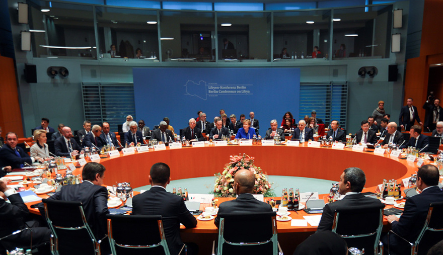 Διάσκεψη για τη Λιβύη: Συμφωνία με «πήλινα πόδια» στο Βερολίνο