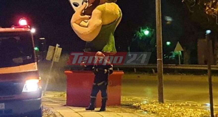 Πάτρα: Μπαράζ εμπρησμών τα ξημερώματα - Έβαλαν φωτιά σε καρναβαλικές κατασκευές