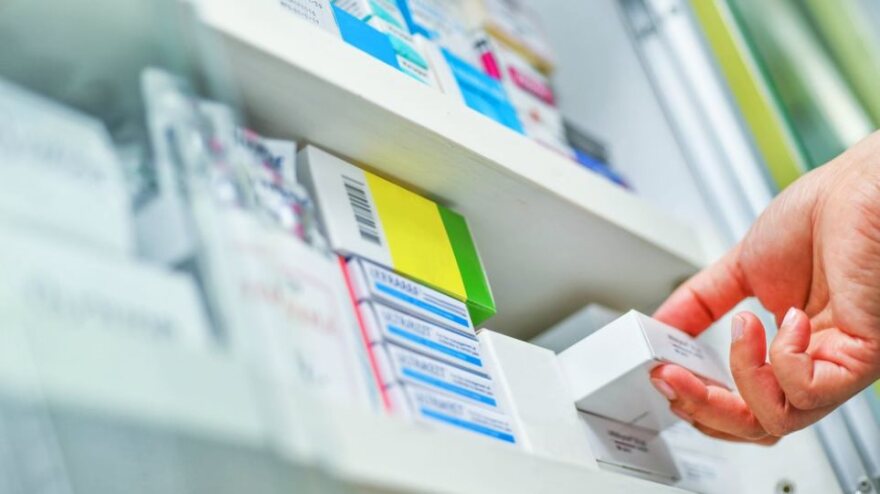 Η «κλειστή» δημόσια φαρμακευτική δαπάνη φέρνει επιβαρύνσεις για τους Έλληνες φορολογούμενους