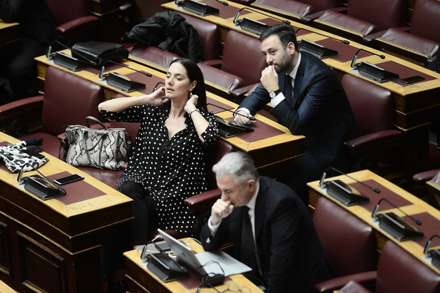 Η Κατερίνα Σακελλαροπούλου πρώτη γυναίκα Πρόεδρος της Δημοκρατίας με 261 ψήφους