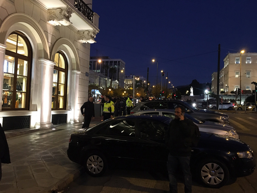 Συνάντηση «Βig 4»: «Χαμός» από δημοσιογράφους και κάμερες έξω από το ξενοδοχείο 