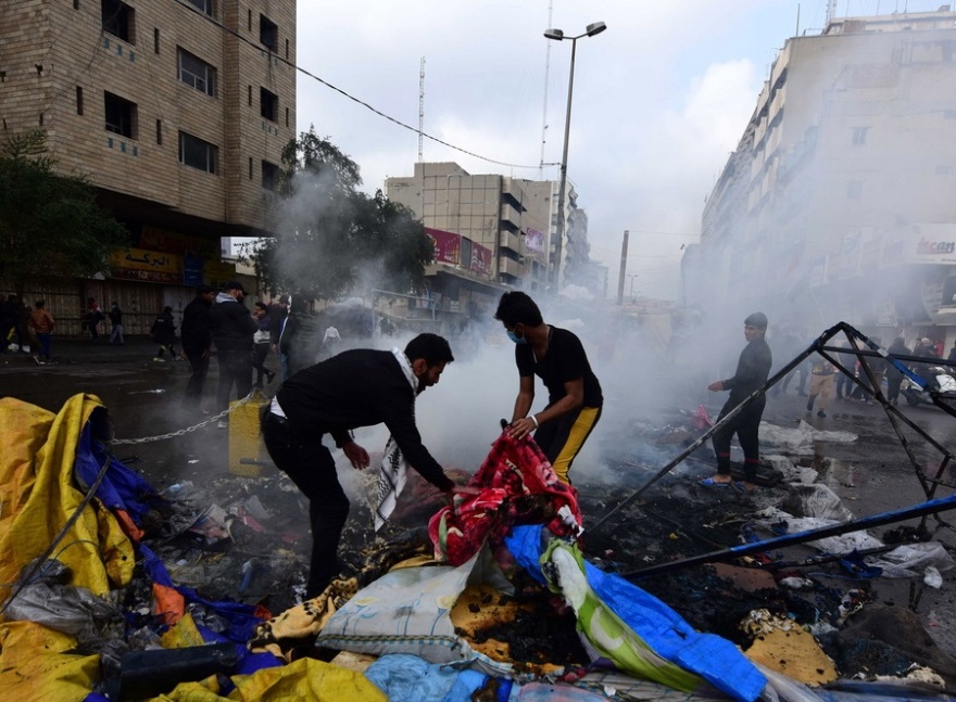 Ιράκ: Τέσσερις νεκροί σε βίαιες συγκρούσεις διαδηλωτών με τις δυνάμεις ασφαλείας