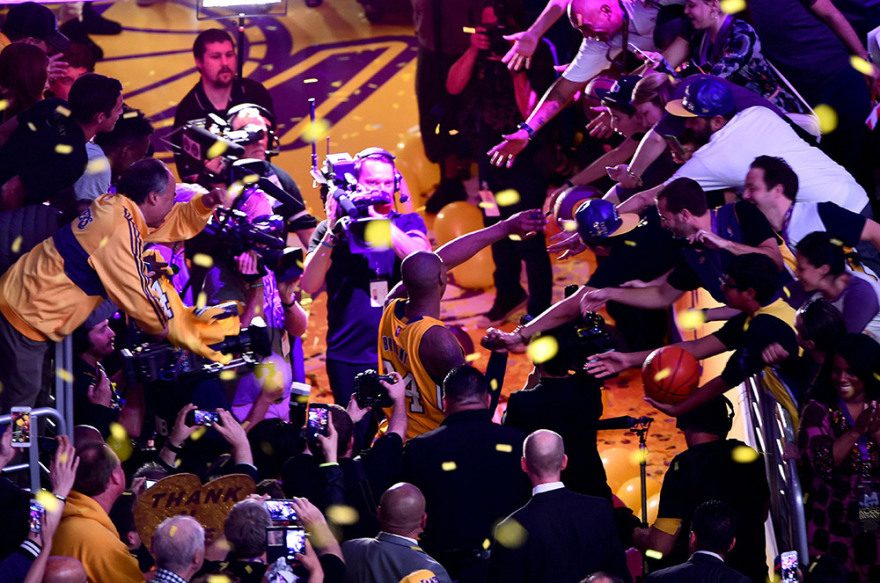 Κόμπι Μπράιαντ: Σκοτώθηκε σε συντριβή ελικοπτέρου - Παγκόσμιο σοκ