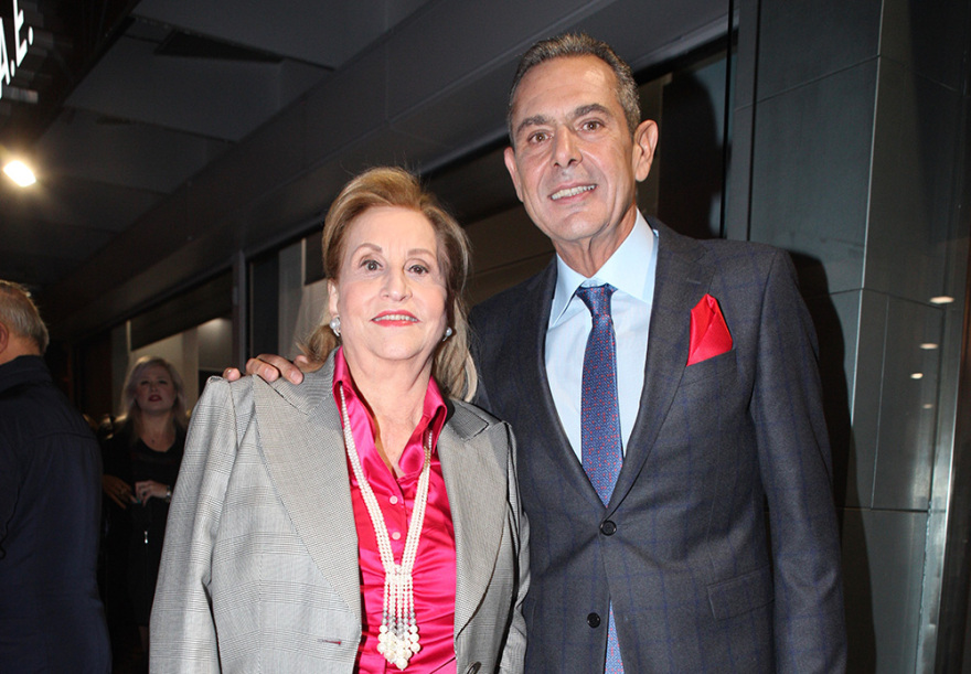 «Πρεμιέρα» Καμμένου ως ντίλερ... αυτοκινήτων - Ποιοι έδωσαν το «παρών»