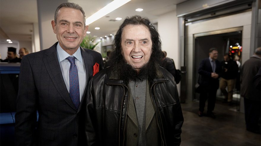 «Πρεμιέρα» Καμμένου ως ντίλερ... αυτοκινήτων - Ποιοι έδωσαν το «παρών»