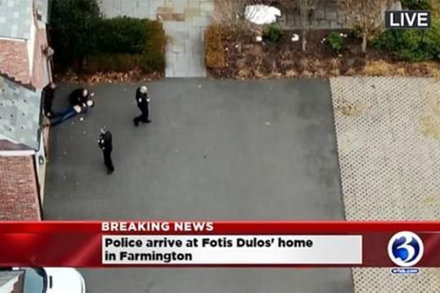 Η αδελφή του Ντούλου στο protothema.gr: Ο αδελφός μου παλεύει για τη ζωή του στην εντατική