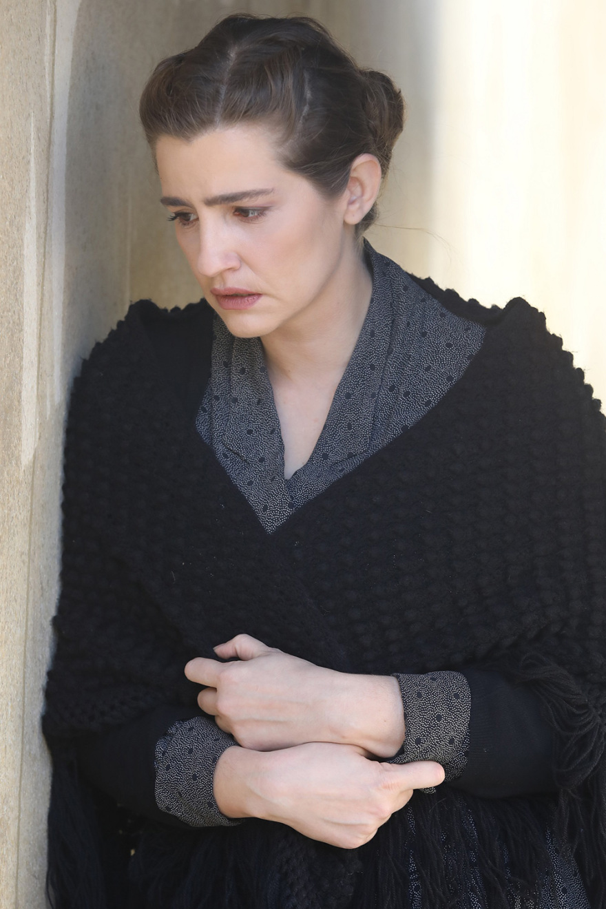 «Άγριες Μέλισσες» Spoiler Alert: To κυνήγι της μάντισσας, ένας γάμος και μια εγκυμοσύνη