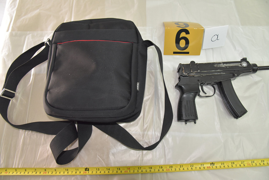 Σύλληψη «τοξοβόλου του Συντάγματος»: Τον σταμάτησαν λίγο πριν κάνει ληστεία με τις συνεργούς του 