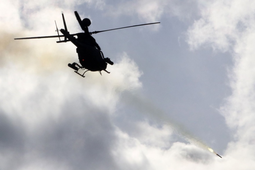 Λιτόχωρο: Παρουσία του Αρχηγού ΓΕΣ οι πρώτες βολές των ελληνικών Kiowa