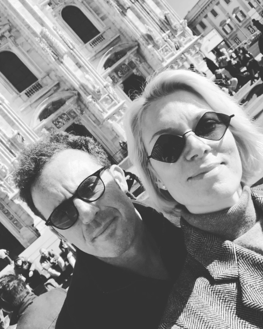 Βίκυ Καγιά: Ταξίδι στο Μιλάνο με τον σύζυγό της