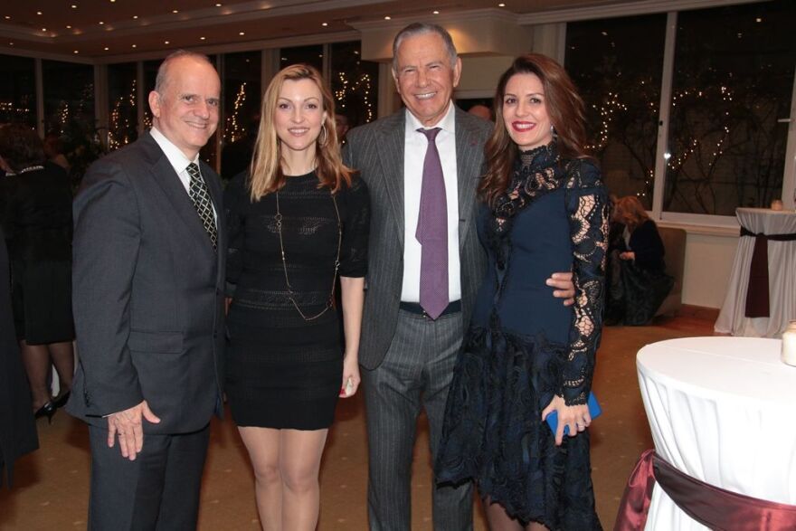 Το Προξενικό Σώμα βράβευσε την Μαριάννα Βαρδινογιάννη