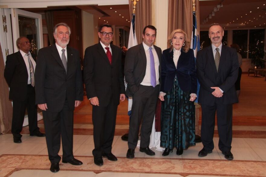 Το Προξενικό Σώμα βράβευσε την Μαριάννα Βαρδινογιάννη