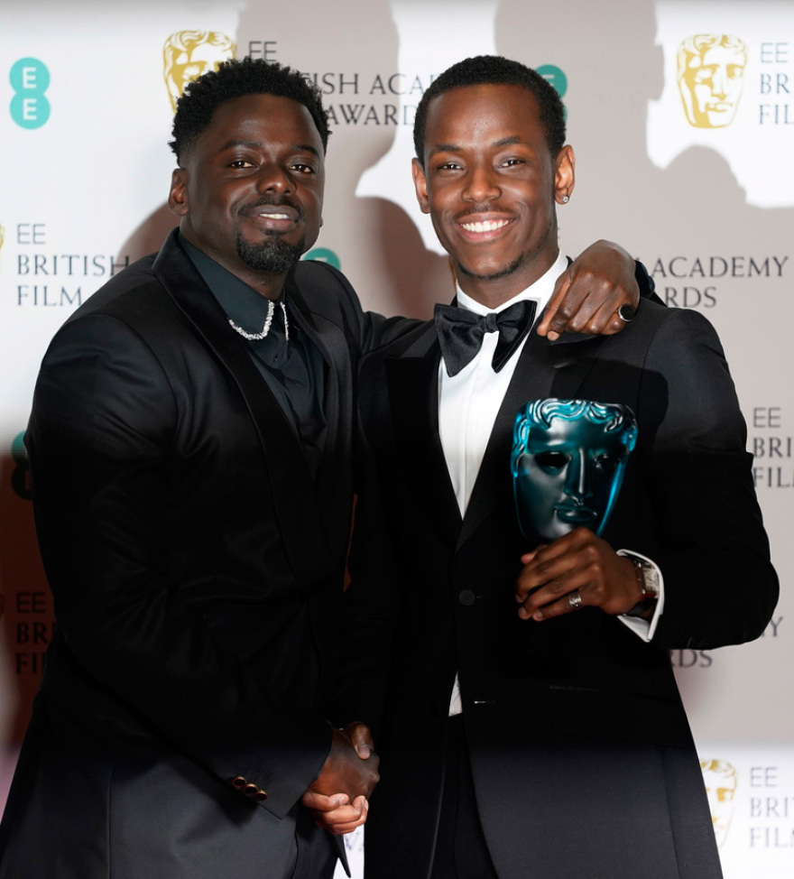 BAFTA 2020: Η εντυπωσιακή Κέιτ Μίντλετον «πρωταγωνίστρια» στο κόκκινο χαλί