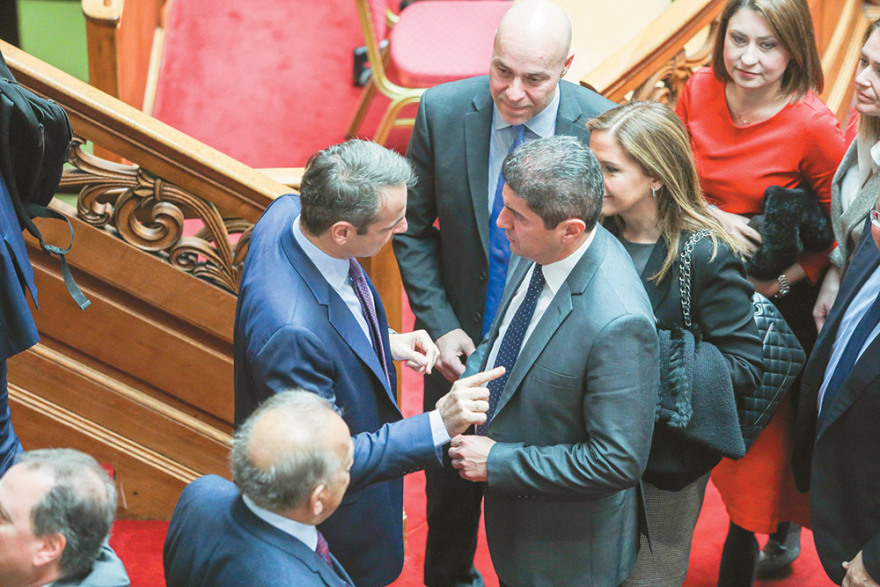 Κρίση στο ποδόσφαιρο: Όλοι έξω από την «παράγκα»