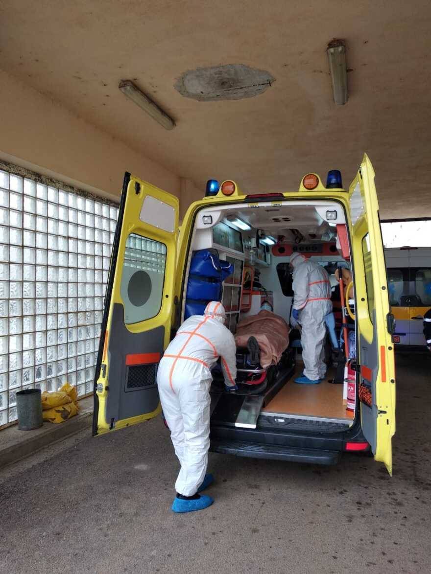 Κορωνοϊός: Aσκήσεις ετοιμότητας υπό τον συντονισμό του ΕΚΑΒ