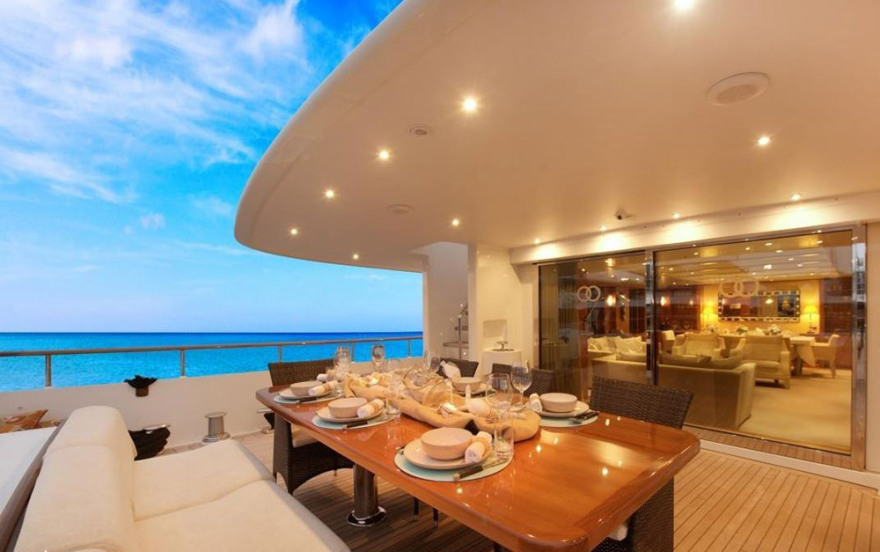 Πλειστηριασμοί: Ο Μιχάλης Γουλανδρής έχασε το πρώτο από τα τέσσερα σπίτια του - Στο «σφυρί» και η βίλα της Ζηρίδη