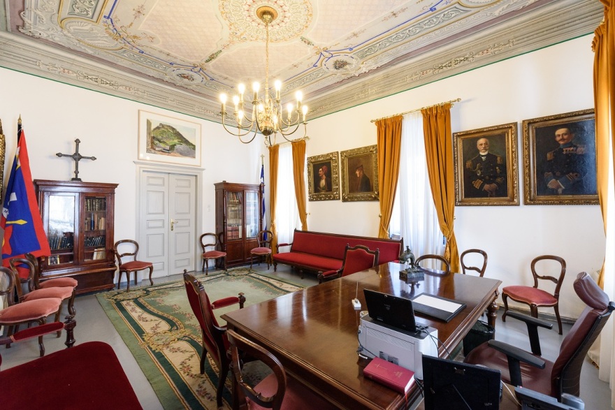 «Η Ύδρα για το '21»: Αναστοχασμός της Ιστορίας με το βλέμμα στο μέλλον