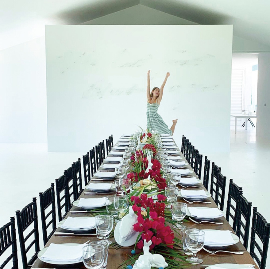 Η Μαρί-Σαντάλ έγραψε βιβλίο με μαθήματα savoir vivre για παιδιά