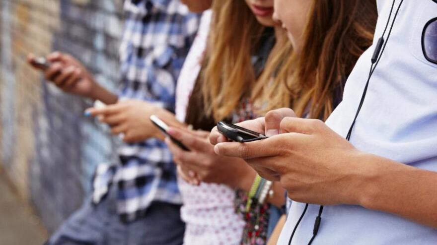 Μέχρι το 2021 θα υπάρχουν 2,1 δισ. ψηφιακοί καταναλωτές παγκοσμίως