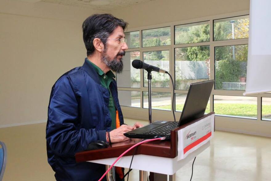 Οι μαθητές μελετούν και καταγράφουν σεισμούς με τους σχολικούς σεισμογράφους