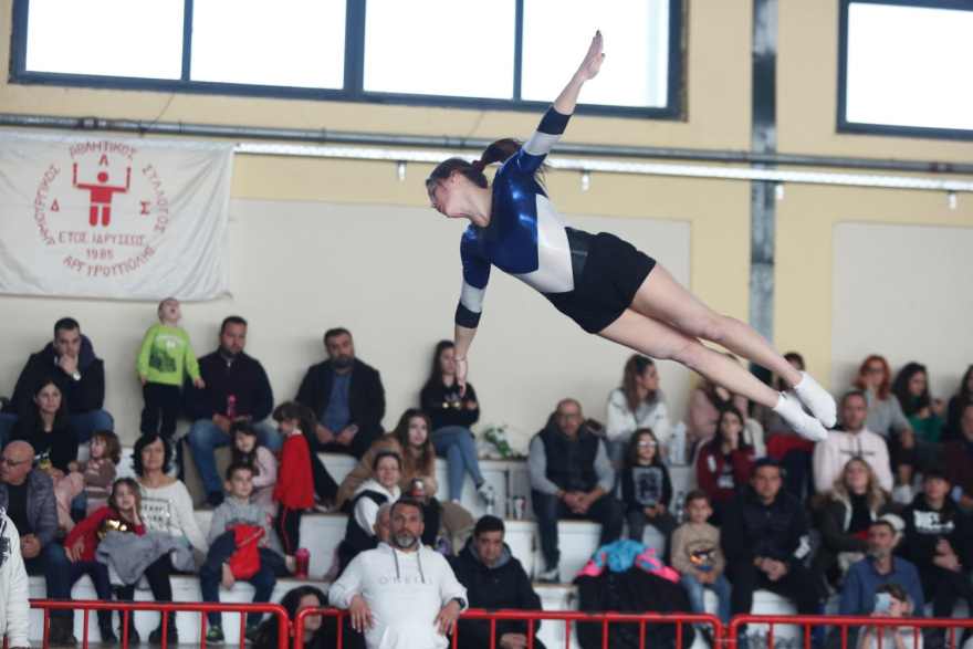 Γυμναστική: Διαφήμιση για το τραμπολίνο και για την Περαία το 7ο Διεθνές Κύπελλο «Αίας Θερμαϊκού»